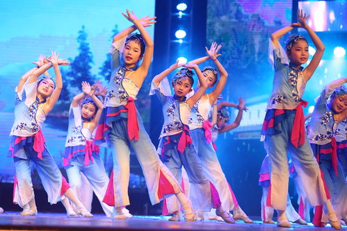 智冠控股攜手西安廣播電視臺，石榴花少兒春晚錄制現(xiàn)場劇照首曝光